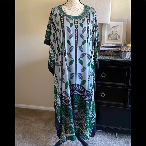 Vintage Handsewn Caftan - Picture 14 of 14